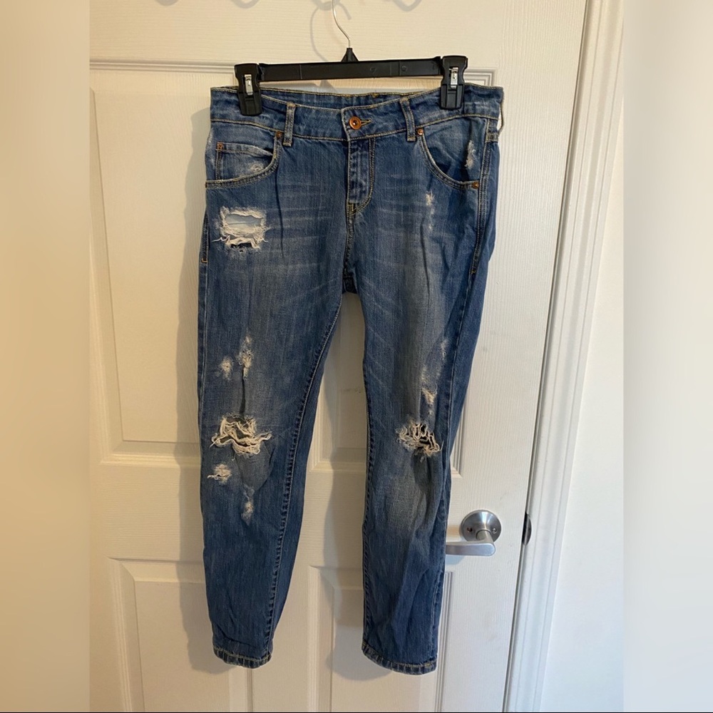 Blue ripped boyfriend jeans from Mango